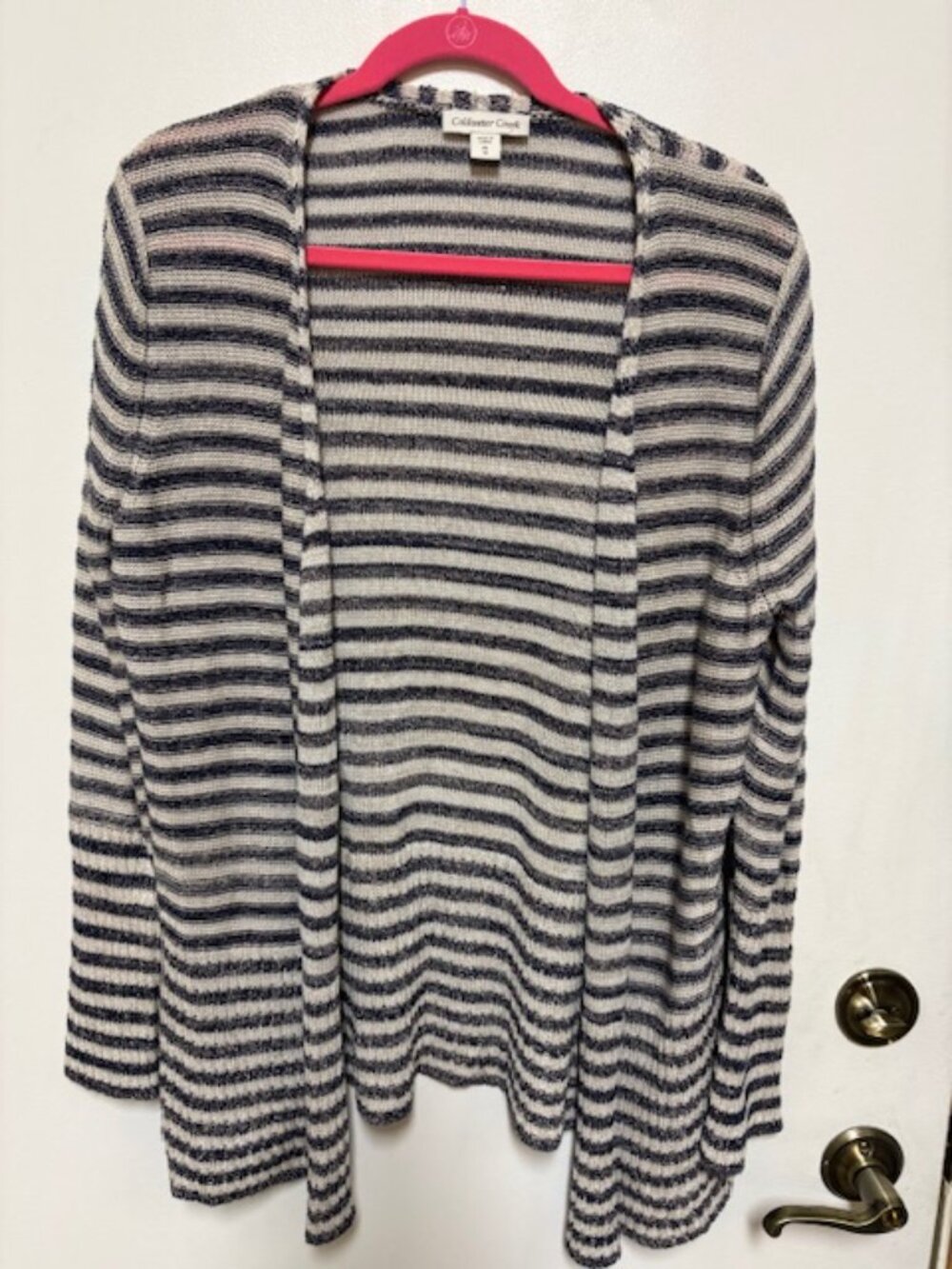 GEORGEOUS COLDWATER Navy/White Open Sweater. SZ. XL